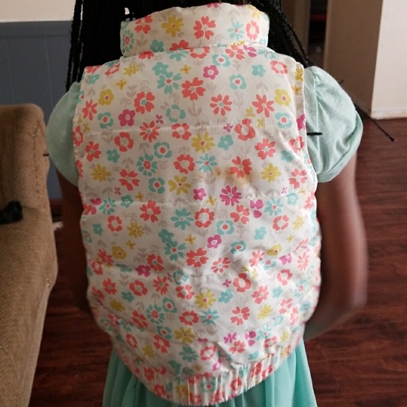 Clothes - Picture 2 of 3